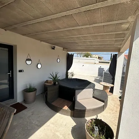 Villa Villa Lunel *